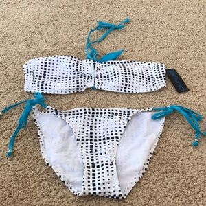 New! Plunge medium white combo halter bikini set